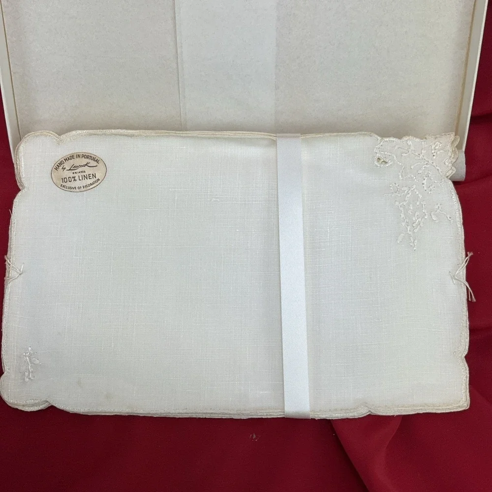 Leacock Portugal Handmade Linen Cocktail Napkins Set 8 Whitework Grapes MC-481